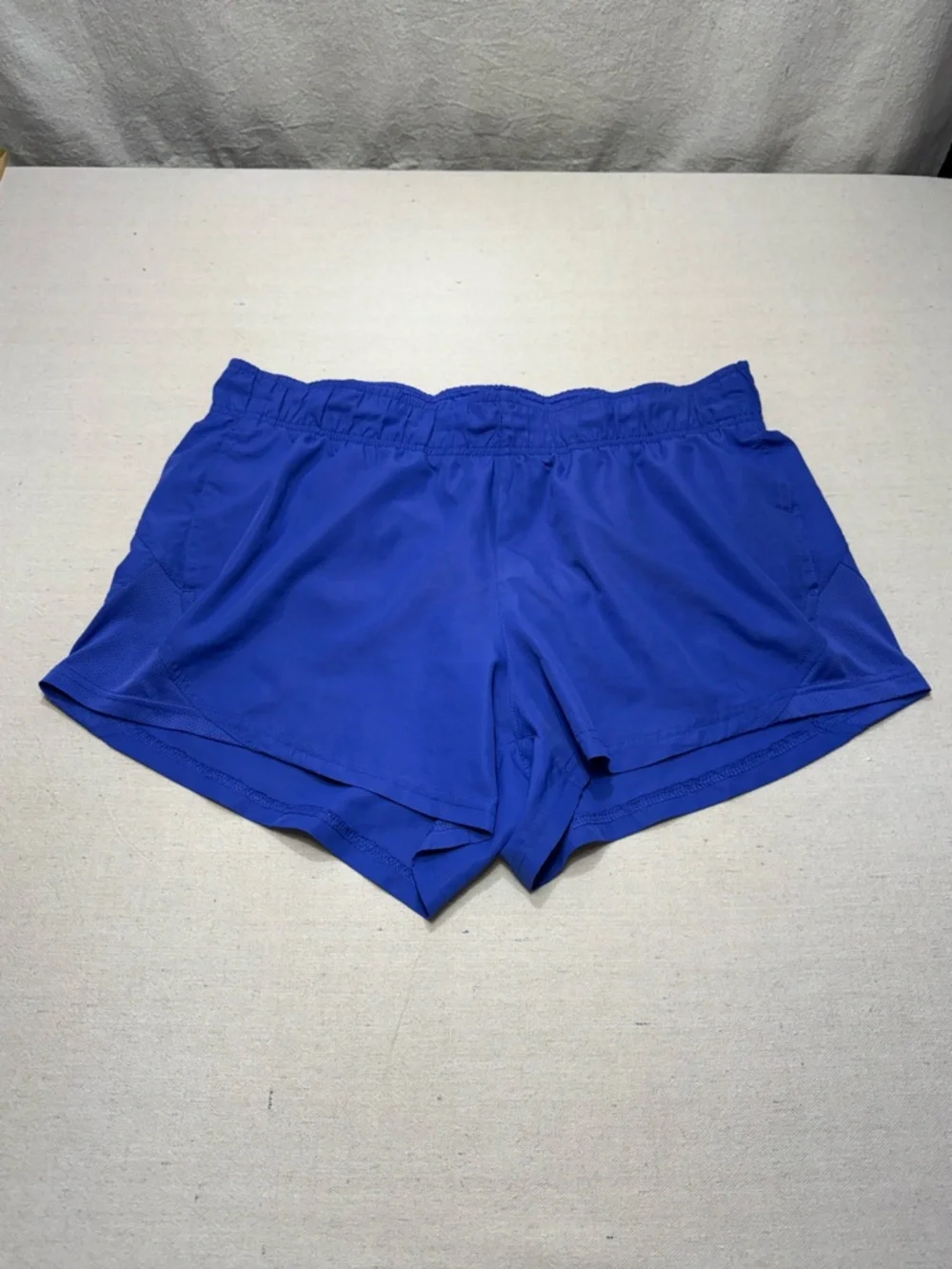 Women’s Athletic Works Blue Performance Shorts - Size Large (12-14)